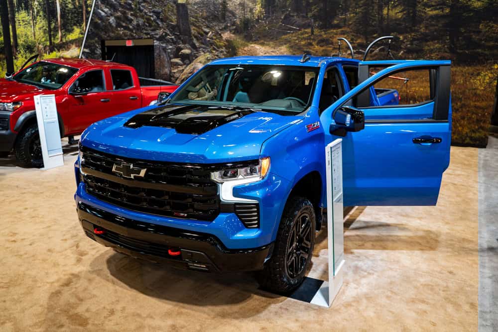 the 2025 silverado 2500 a heavy duty truck 1